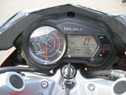 bajaj pulsar 135 digital meter price